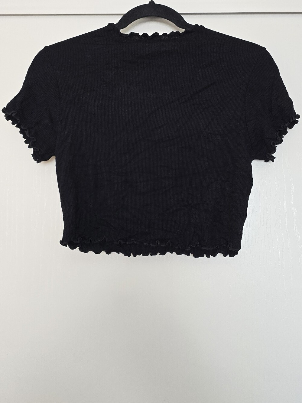 Black Bead - Black Ribbed Crop Top With Lettuce Hem